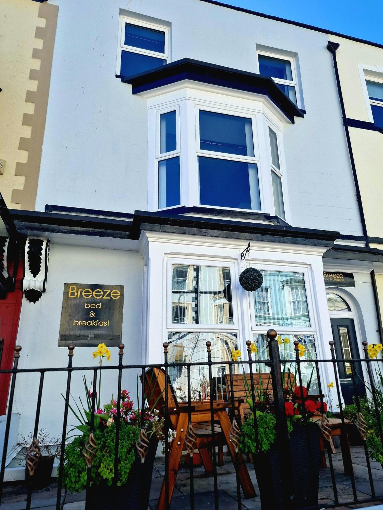 Breeze B&B Llandudno Exterior photo